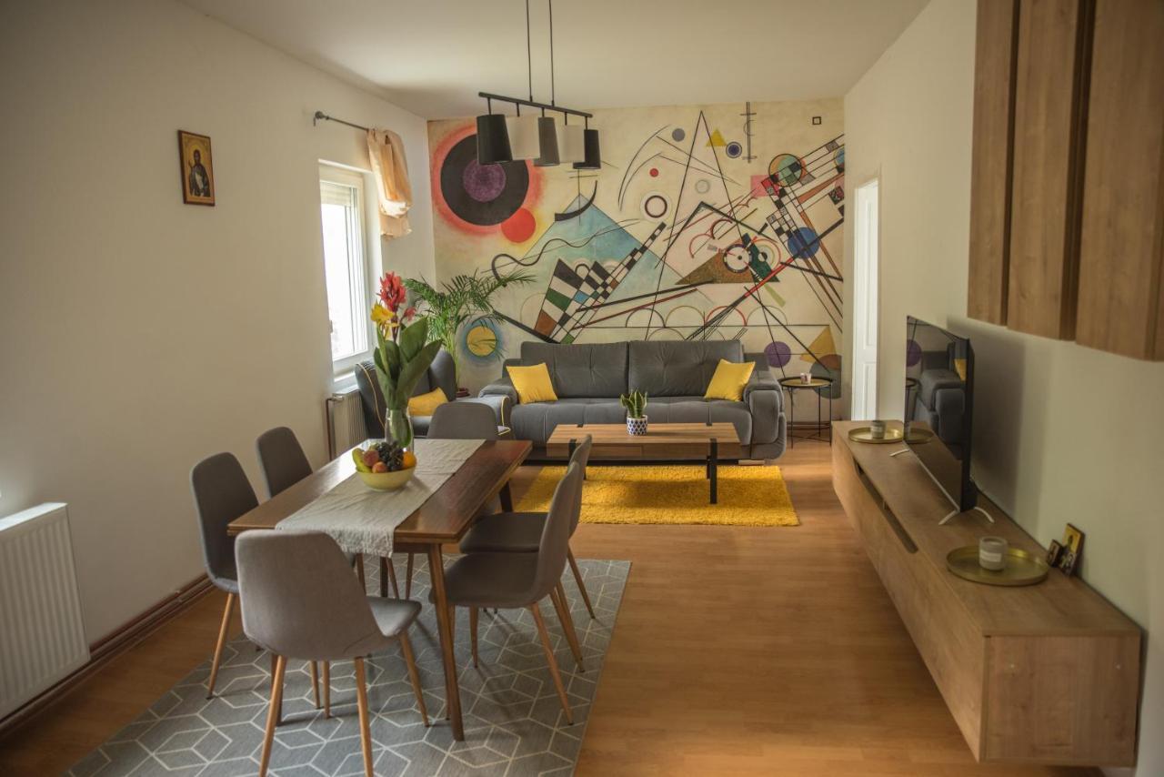 Skriveni Raj Guest House Gornji Milanovac Eksteriør bilde