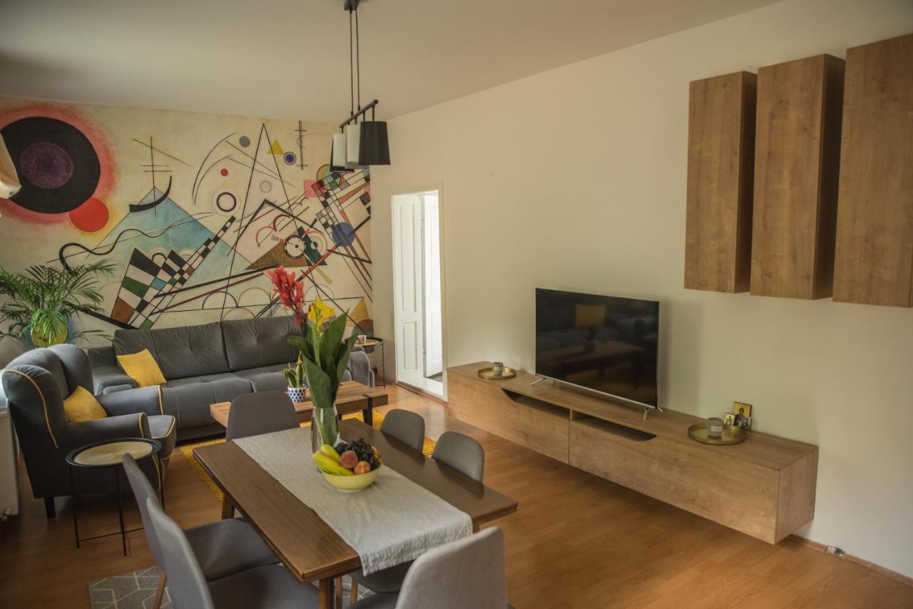 Skriveni Raj Guest House Gornji Milanovac Eksteriør bilde