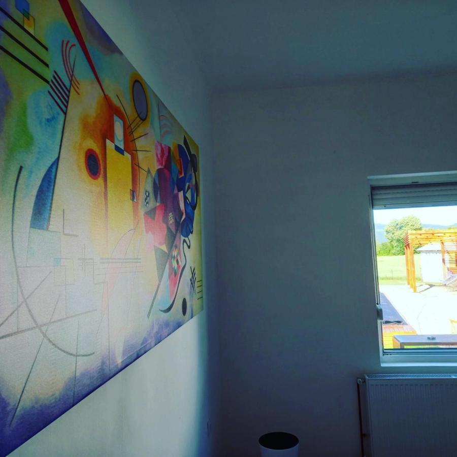Skriveni Raj Guest House Gornji Milanovac Eksteriør bilde